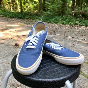 Blue Classic Vans Pros, Women's size 8.5